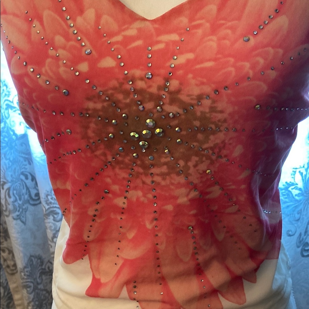 Express White and Pink Fitted Graphic Halter Tank Top - Picture 2 of 7